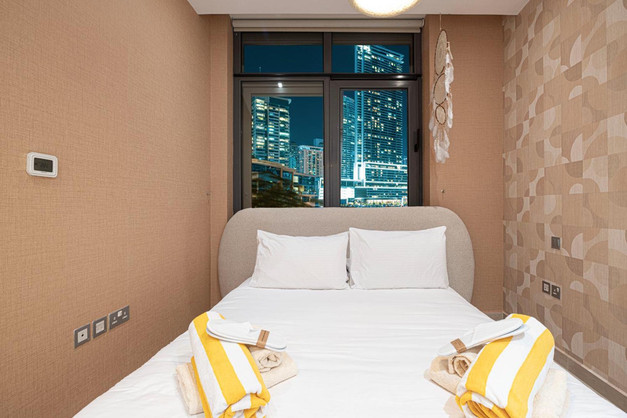 Apartment Koyo In The Heart Of Jbr Beach - 3Bdr Dubai Exterior foto